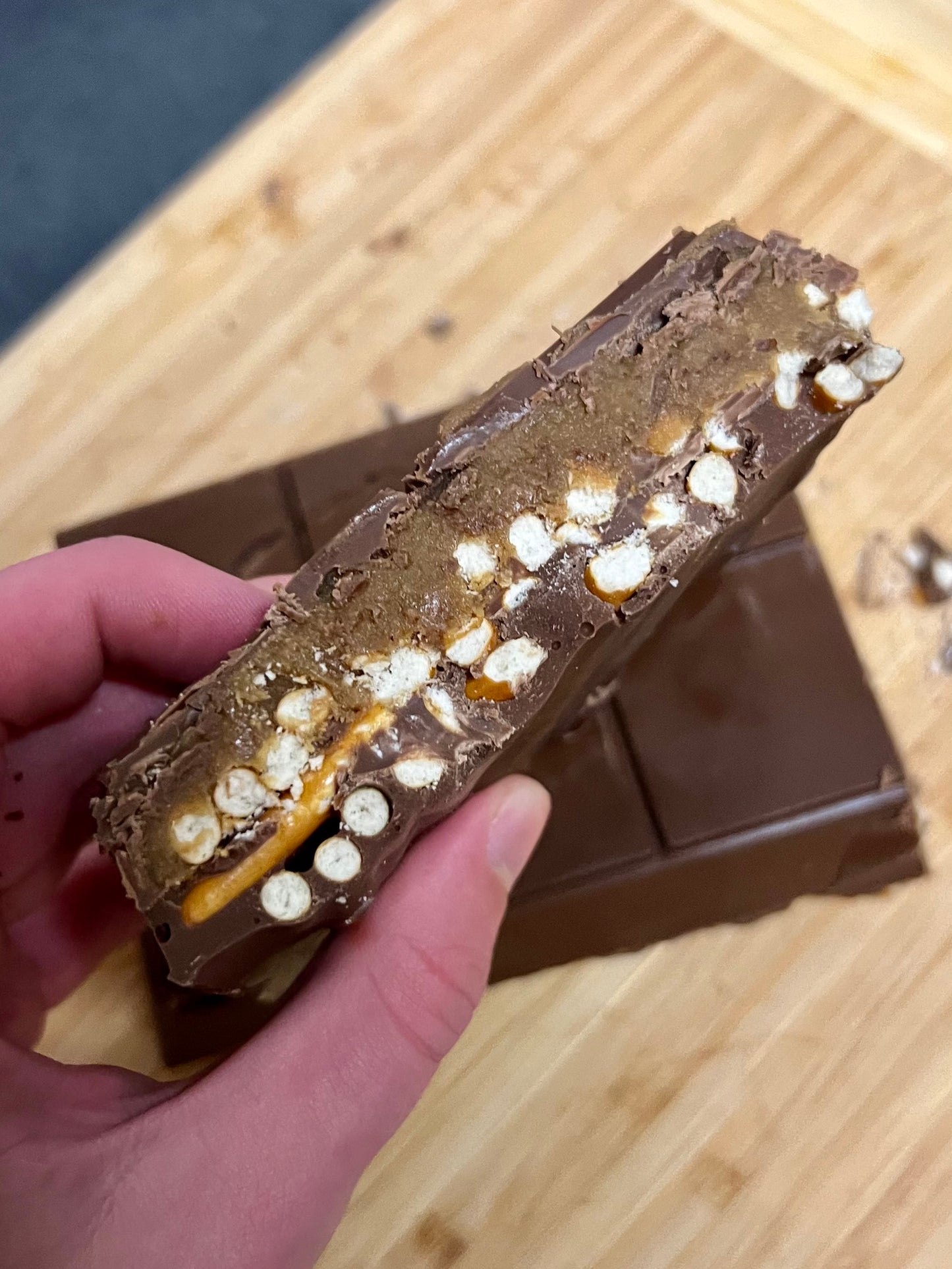 Salted Caramel Pretzel Milk Chocolate Bar 650g