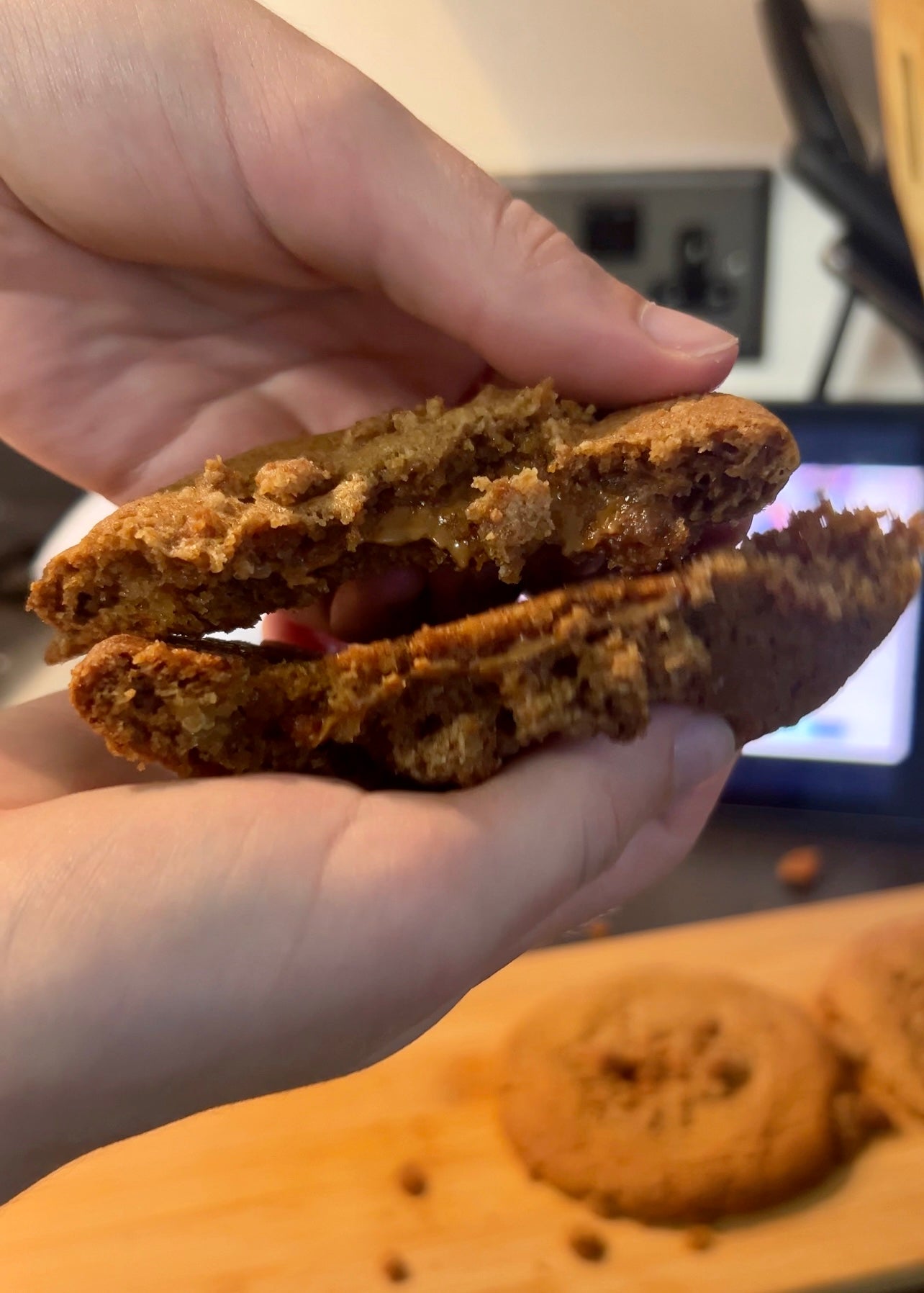 Biscoff Apple Crumble Cookie