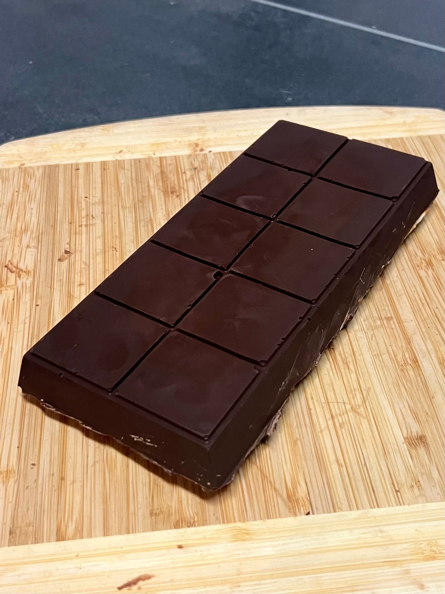 Salted Caramel Pretzel Dark Chocolate Bar 650g