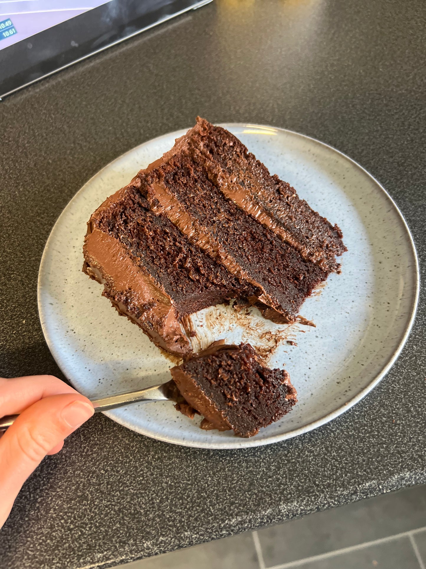 Chocolate Fudge Cake Whole