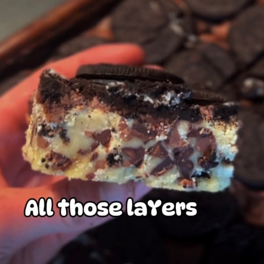 Oreo Shortbread Slices