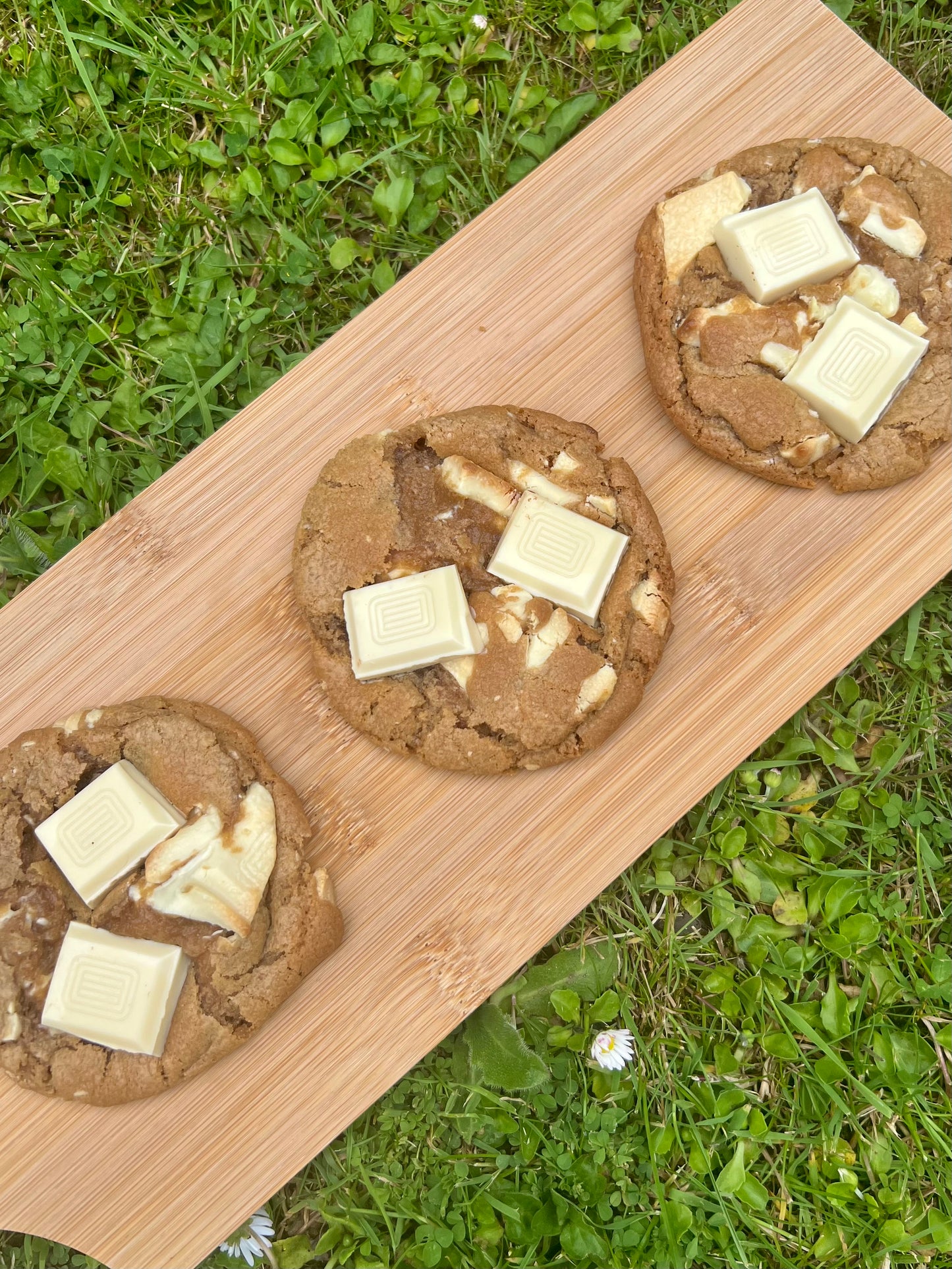 White Chocolate Chunk Cookie